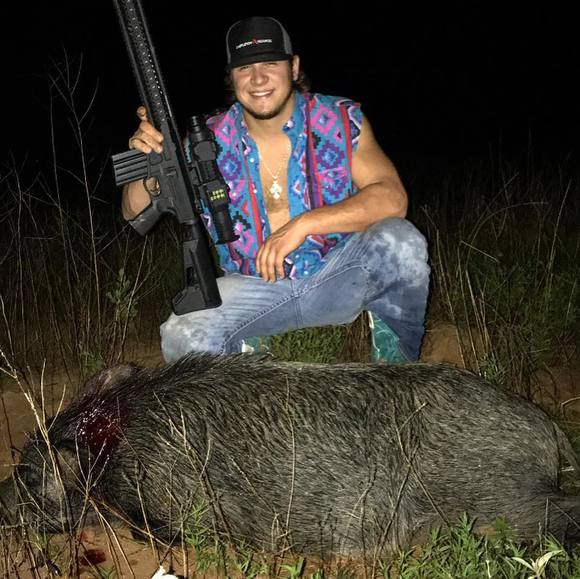 Profile Picture of Jade Greer (@jadegreer542) on Poshmark