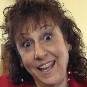 Profile Picture of Robin Beckenstein Lysek (@Robinlys) on Pinterest