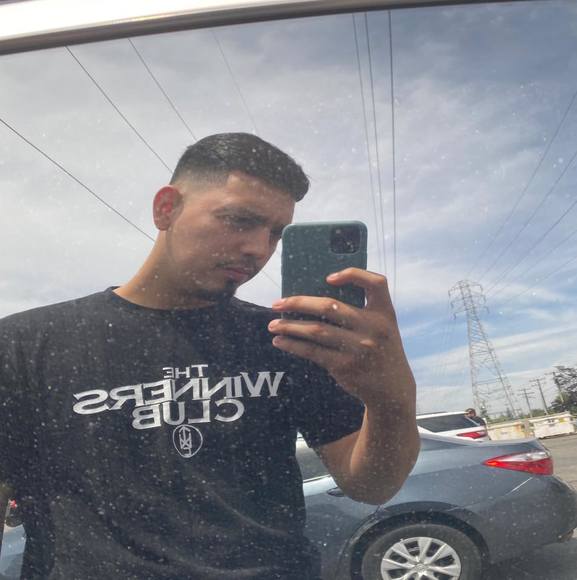 Profile Picture of Armando Sanchez (@manditosanchez) on Poshmark