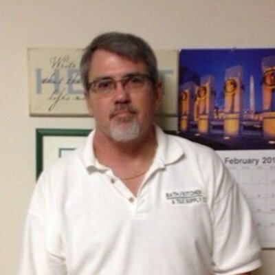 Profile Picture of Tom Adamski (@Bunyack_O_G) on Twitter