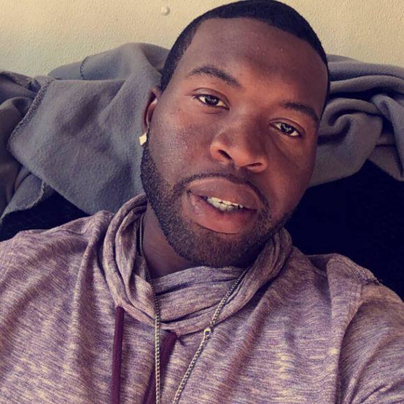 Profile Picture of Aj Sturdivant (@ajsturdivant) on Poshmark