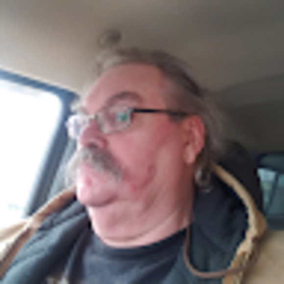 Profile Picture of Richard Morgan (@pebblehauling) on Poshmark
