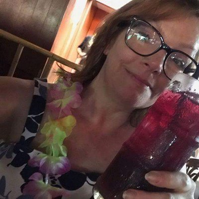 Profile Picture of Angie (@CottontailCurl) on Twitter