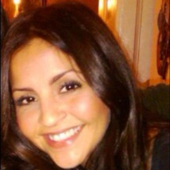 Profile Picture of Malinda Rollman (@mamacitaroll) on Poshmark