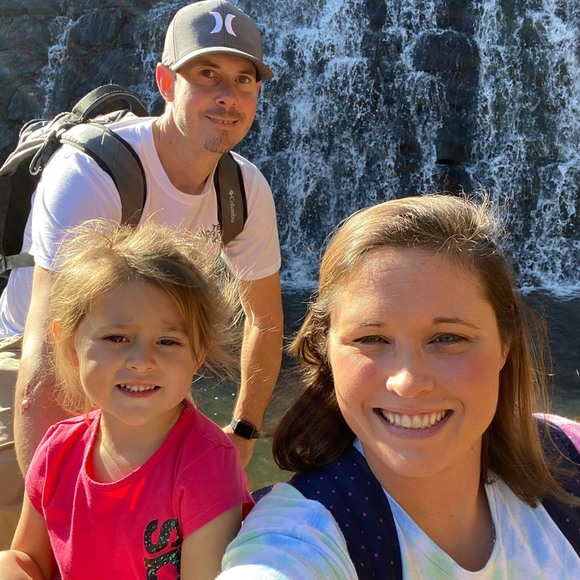 Profile Picture of Danielle Isley (@dcm00708) on Poshmark