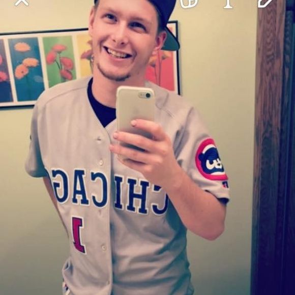 Profile Picture of Zack Cook (@zcook87) on Poshmark