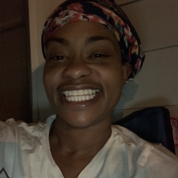 Profile Picture of Keisha Mitchell (@kshields37) on Poshmark