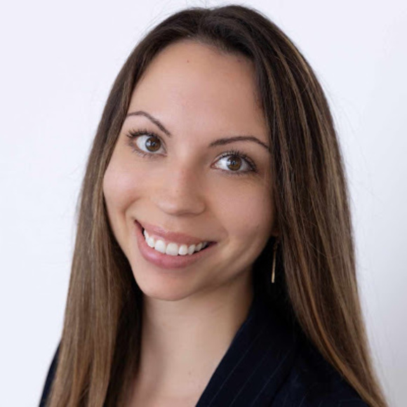 Profile Picture of Brooklyn Raischel (@braischel) on Poshmark