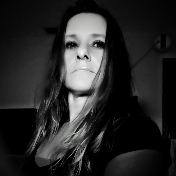 Profile Picture of Tima Stroupe (@timadouglas4) on Poshmark