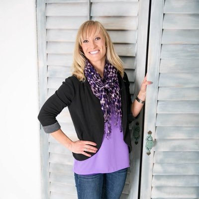 Profile Picture of Stacie Lukas (@stacie_lukas) on Twitter