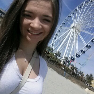 Profile Picture of Whitney Bennett (@_WhitneyBennett) on Twitter