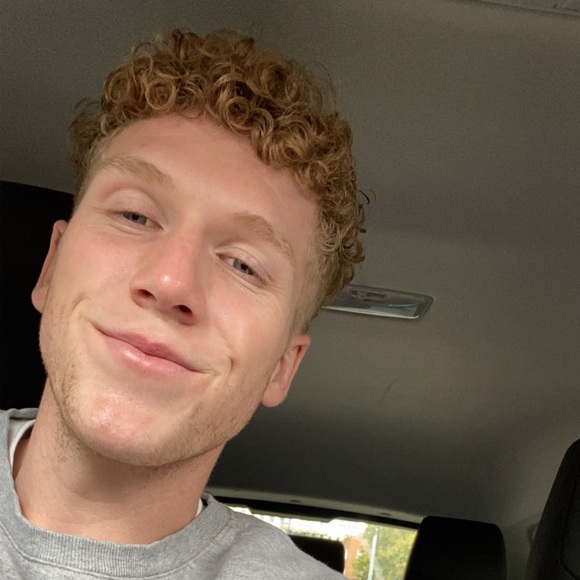 Profile Picture of Zachary Stranahan (@zstran11) on Poshmark