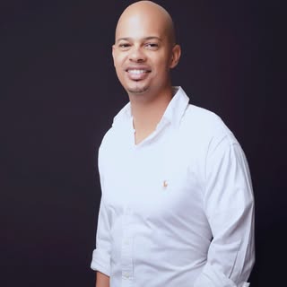 Profile Picture of Dr. Stefan Doig, MD (@dr.stefandoig) on Instagram