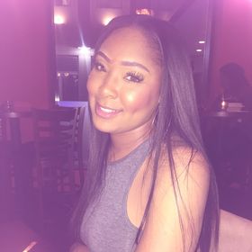Profile Picture of Eboni Renee (@eboniiirenee) on Pinterest