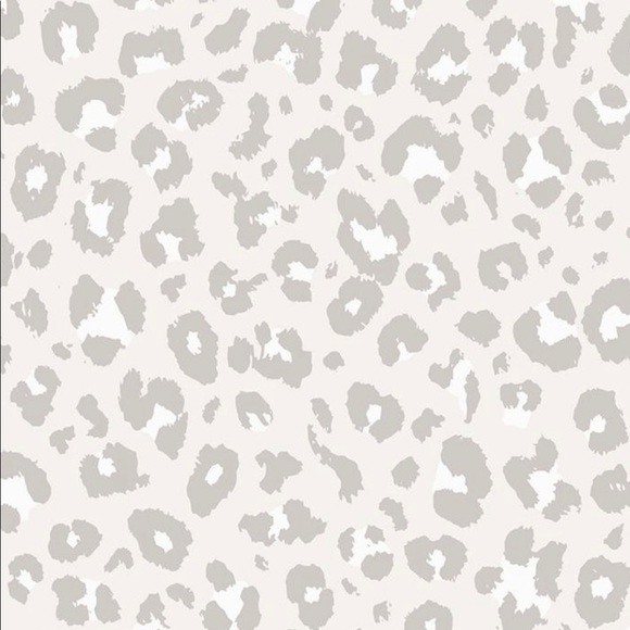 Profile Picture of Ella Pleasants (@ella_pleasants) on Poshmark