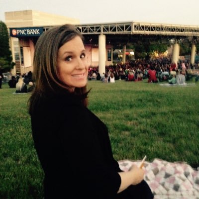 Profile Picture of Dori Hooks (@HooksDori) on Twitter