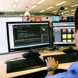 Profile Picture of Code Helpulescu (@Code-Helpulescu) on Facebook