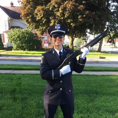 Profile Picture of Kelli Stack (@kstack16) on Twitter