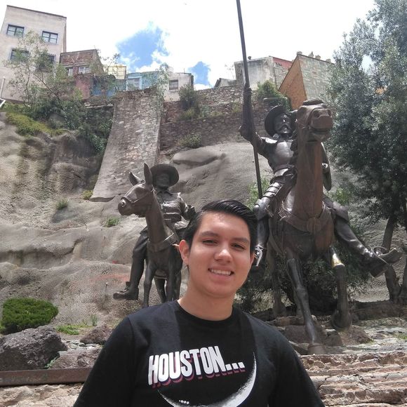 Profile Picture of Nicolas Fimbres (@nicolasfimbres) on Poshmark