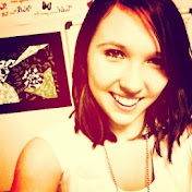 Profile Picture of Maia Swan (@TheyCallMeAmor) on Youtube
