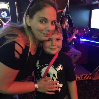 Profile Picture of Cassandra Potter Marold (@MaroldCassandra) on Twitter