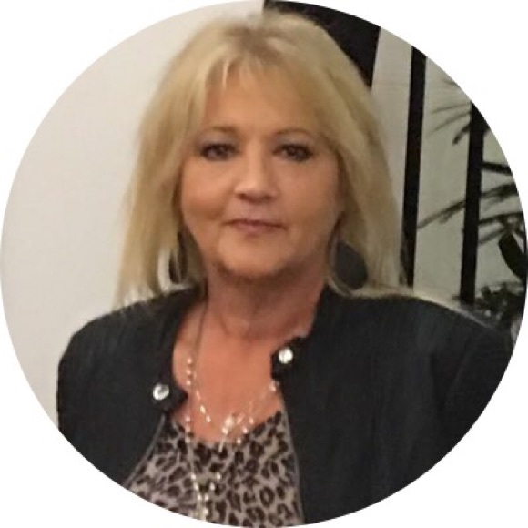 Profile Picture of Carla Monk (@mystex) on Poshmark