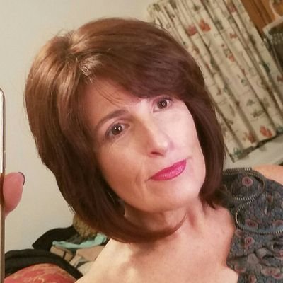 Profile Picture of Cheryl Gillespie (@Butterflycs09) on Twitter