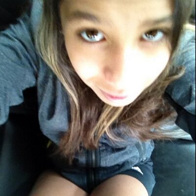 Profile Picture of Alexa Webb (@vickylovesme2) on Twitter