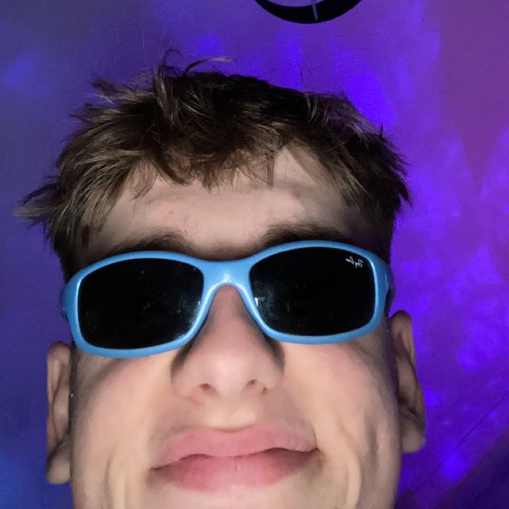 Profile Picture of Thomas Griffiths (@@tom._.griffiths) on Tiktok