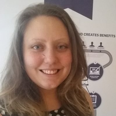 Profile Picture of Christine Jacobsen (@ChrisKJa) on Twitter