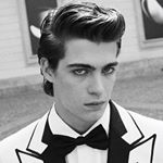 Profile Picture of Sir Lorenzo Zurzolo🌹 (@lorenzoaesthetic) on Instagram