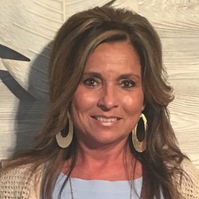 Profile Picture of Kim Matlock-Mizell (@kmizell13) on Twitter