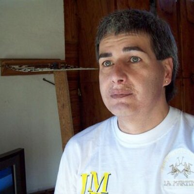 Profile Picture of DANIEL OLIVAN (@DANCAROLI) on Twitter