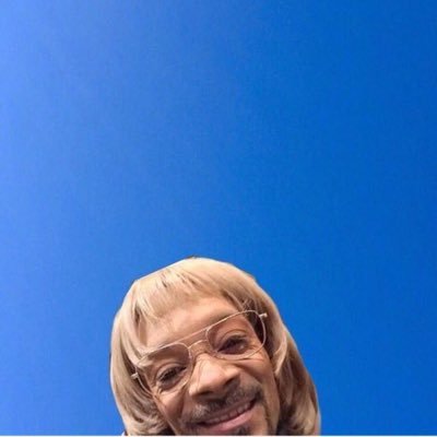 Profile Picture of Lara Murphy (@LaraaMurphyyyx) on Twitter