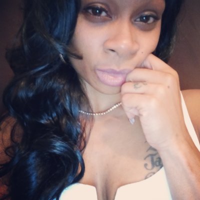 Profile Picture of Raquel Johnson (@NbocUnhooked) on Twitter