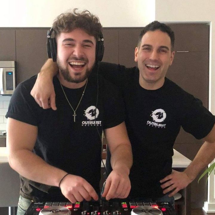 Profile Picture of Nicholas Ratatsidis (@nikoogreekoo) on Tiktok