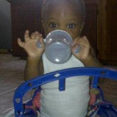 Profile Picture of Nicolette Thomason Twitter