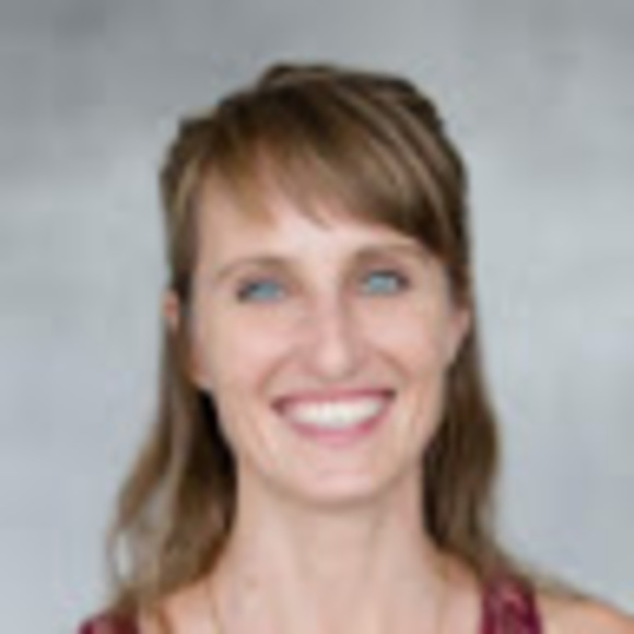 Profile Picture of Nicole Becker (@moondeva) on Poshmark