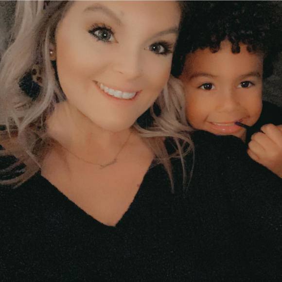 Bree Crutchfield - Poshmark Profile Picture of Bree Crutchfield (@breecrutchfield) on Poshmark