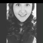 Profile Picture of Julia Searle (@julia.searle) on Instagram