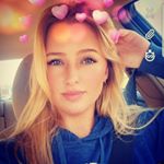 Profile Picture of Amanda Jean (@a.j.coon) on Instagram