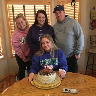 Profile Picture of Lisa Bangle (@lisa_bangle) on Instagram