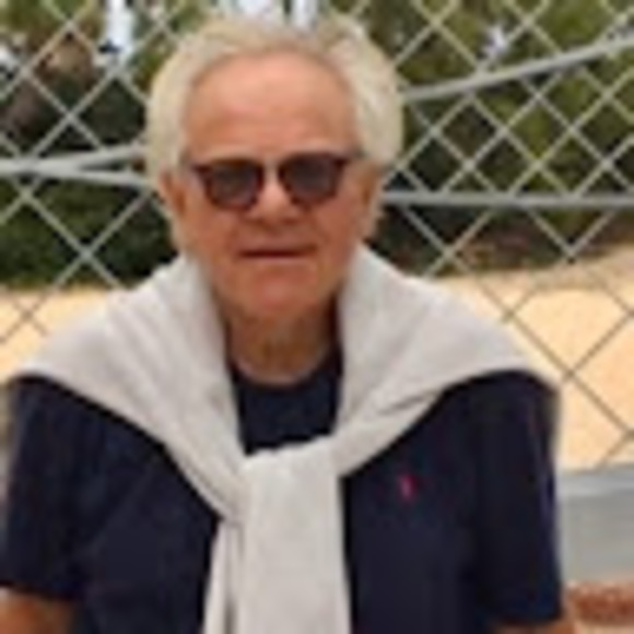 Profile Picture of Jonas Gayer (@jonasdgayer3) on Poshmark