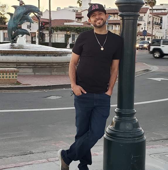 Profile Picture of Luis ernesto Lopez mariscal (@trompiz) on Poshmark