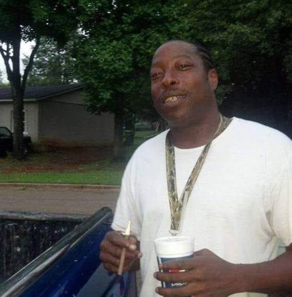 Profile Picture of Cleveland Green (@cleveland_green) on Poshmark