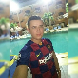 Profile Picture of Gustavo Duron (@gustavo.duron.75) on Facebook