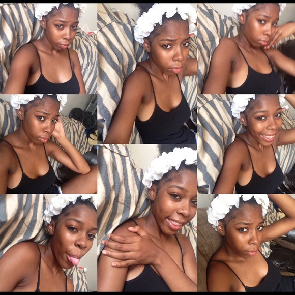 Profile Picture of Arlene Serrette (@flowerchild101) on Poshmark