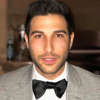 Profile Picture of Troy Arnold (@t.roy) on Instagram