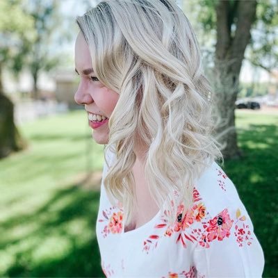 Profile Picture of Aliza Latta (@alizalatta) on Twitter