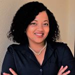 Profile Picture of 🌸Staci Manning🌸 (@realtor_staci) on Instagram